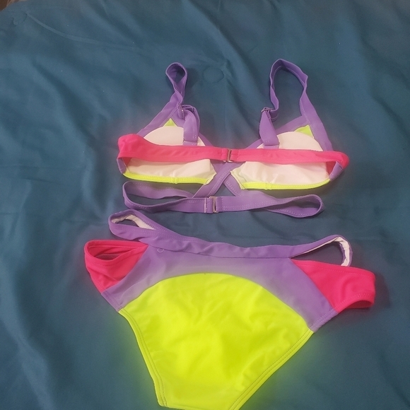 Colorful swiming suits  for women bikini 👙‎ - Picture 2 of 6